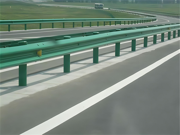 上海波形梁护栏在高速公路的应用